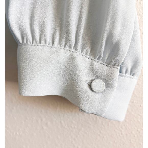 J.Crew 365 Women 8 Blue Tie Neck Blouse V-Neck Pleated Button Front Lightweight - Picture 5 of 9